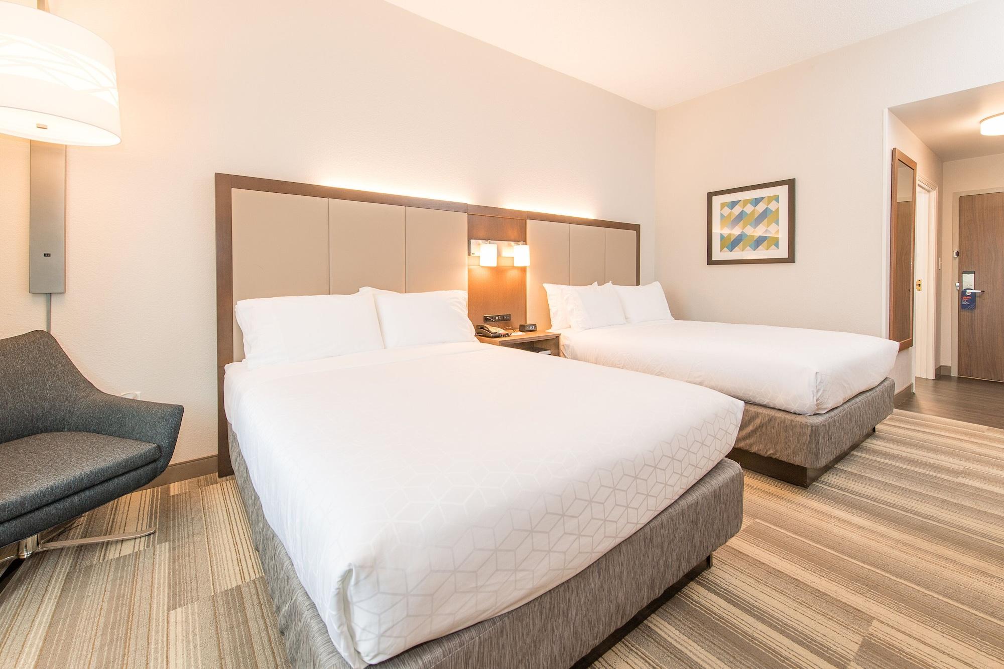 Holiday Inn Express & Suites Columbia-I-26 @ Harbison Blvd By Ihg Exterior foto